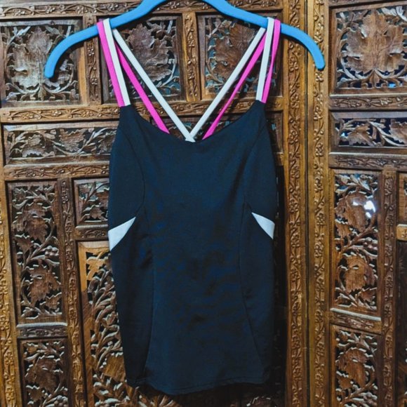 Tops - CLEARANCE ITEM!! $4!! Criss-Cross Strap Athletic Top - XS/SM